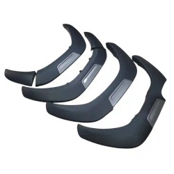 Overfendere aparatori de noroi TOYOTA HILUX REVO 2020+