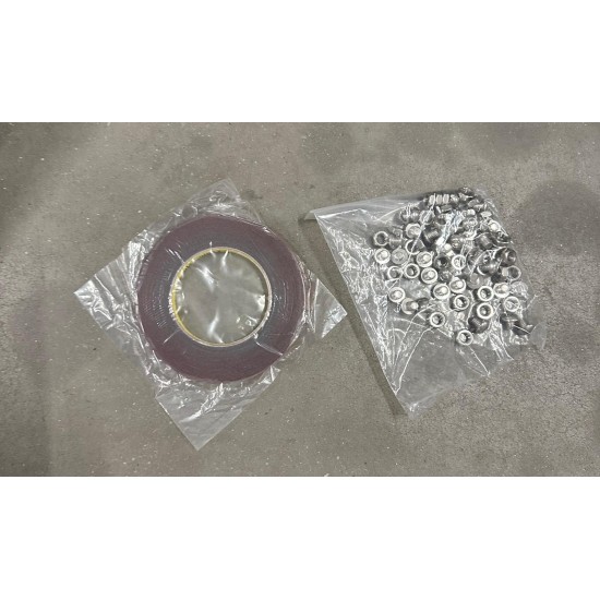 Overfendere aparatori de noroi Toyota hilux Vigo 2005-2012 cu suruburi decorative din inox