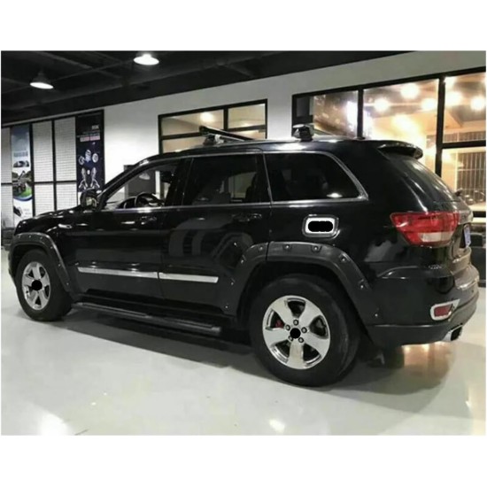 Overfendere aparatori noroi pentru Jeep Grand Cherokee 2011-2021 cu suruburi decorative