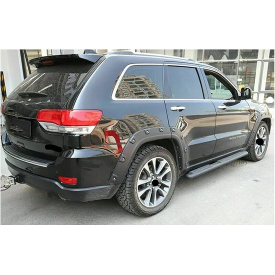 Overfendere aparatori noroi pentru Jeep Grand Cherokee 2011-2021 cu suruburi decorative