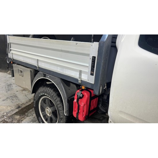 Suport pentru canistra universala 10-20l off-road 